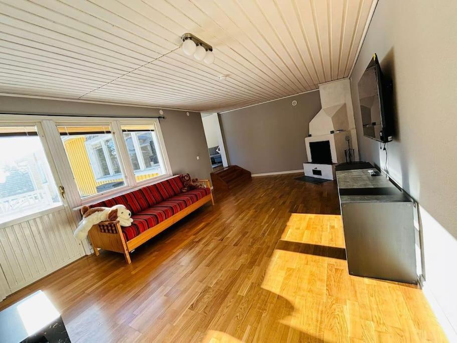 3Bdr Close To Nature A Beautiful Home Lake Nearby ウプサラ エクステリア 写真